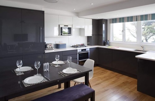 Mylor Churchtown Apartment | Falmouth Self Catering Lodges
