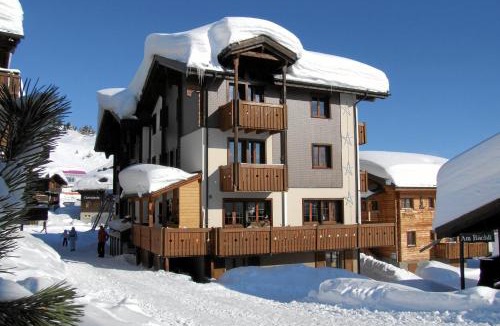 Bettmeralp Hotel | Familienhotel Garni Sporting