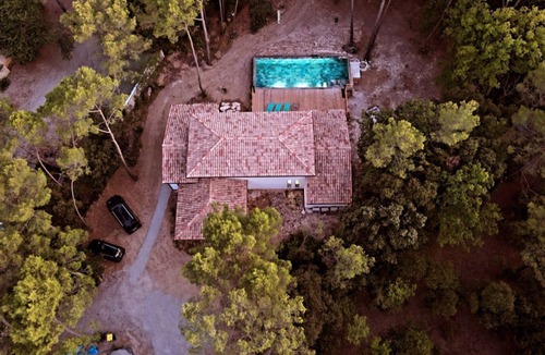 Assas Villa | Familly home with large pool and garden near Montpellier