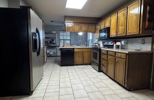 Benton House | Family and Pet Friendly Home in Benton, AR