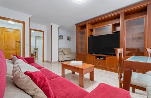 Costa Dorada Apartment | Family apartment 400m from beach and train
