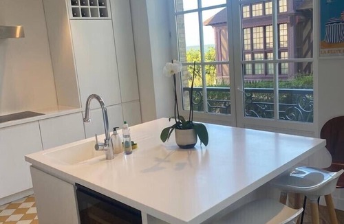 Trouville-sur-Mer Apartment | Family apartment by the beach