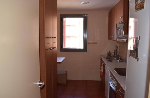 Calafat Apartment | Family Apartment with Pool and Balcony