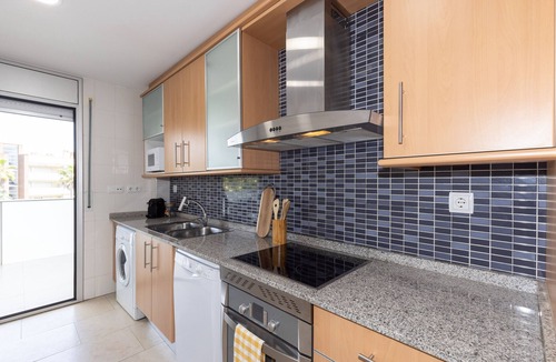 Salou City Centre Apartment | Family apartment close to PortAventura - UHC SPA AQQUARIA