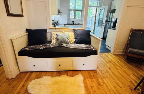 La Petite-Patrie Apartment | Family apartment-Metro Beaubien with Parking