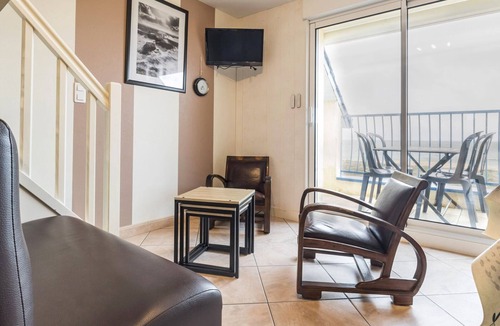 La Turballe Apartment | Family apartment with parking, sea view balcony, close to beaches