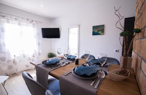 Bol Apartment | Family Apartments Brach - Free Parking