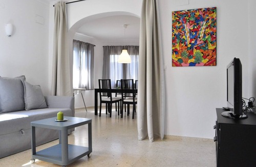 Molinell Ski Chalet | Family Beach Villa Rubens, FREE WIFI 4G special children