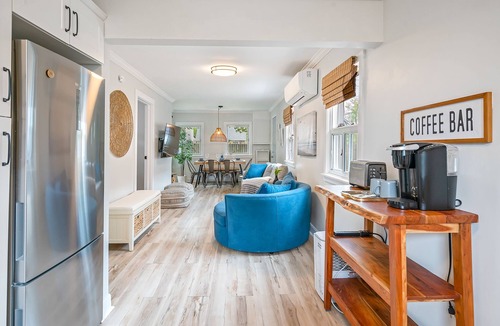 Crystal Beach Cottage | Family Bliss By the Beach