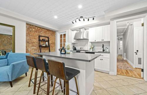 Central Park North House | Family Brownstone with Private Backyard Near Subway