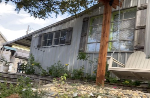 Graford Other | Family Bunkhouse 🚤 Option To Use Next Door Covered Boat Dock If Available 🚤
