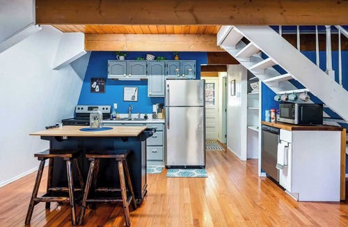 Alpine Lake Cabin | Family cabin w/indoor pool & fire pit