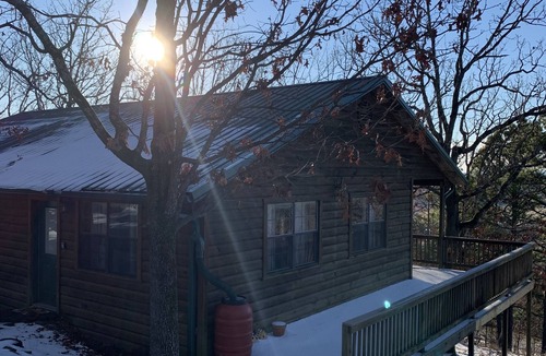 Heavener Cabin | Family Cabin with spectacular views!