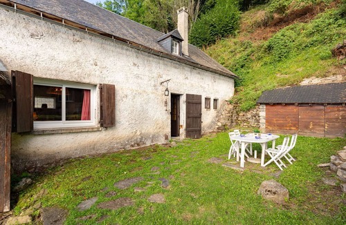 Saint-Lary-Soulan Apartment | Family Chalet in Saint-Lary-Soulan - 7 pers - Authentic & cozy