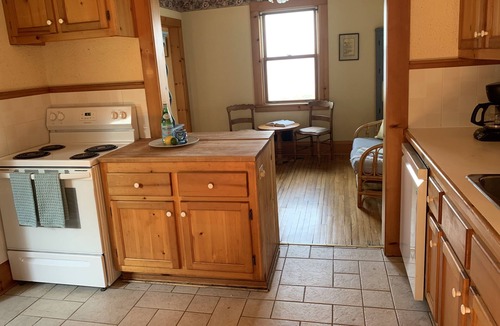 Dunsford Cottage | Family Compound - 3 Cottages on one Property