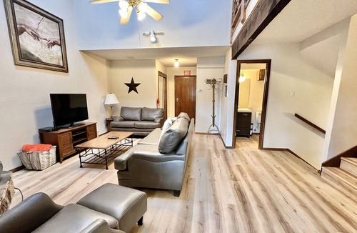 Ruidoso Condo | Family condo with private hot tub, extended deck, grill and AC.