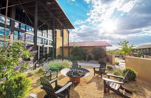 Albuquerque House | Family-Corporate-Short Term-Housing