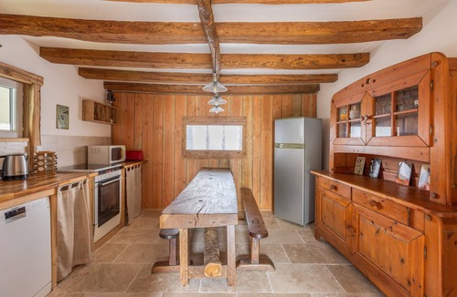 Nouans-les-Fontaines House | Family Cottage Near Beauval Zoo