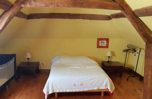 Saint-Clair-d'Arcey Cottage | Family Cottage 3 ears in the countryside