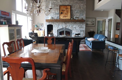 Bala Cottage | Family Cottage on beautiful Moon River, Bala, Muskoka