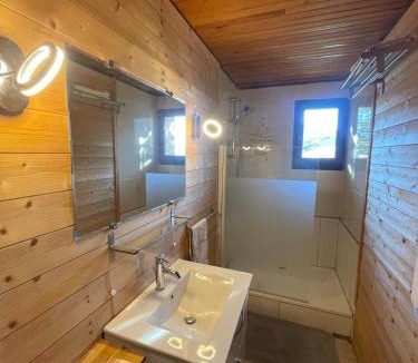 Sauto Ski Chalet | Family Cottage with a View