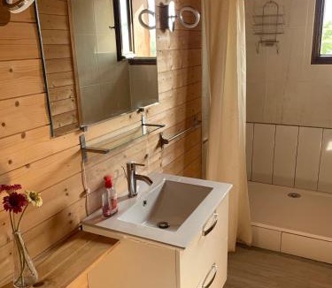 Sauto Ski Chalet | Family Cottage with a View