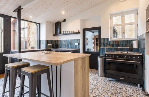 Lege Cottage | Family cottage with heated pool in Legé
