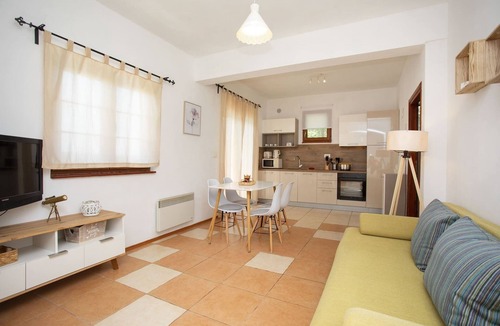 Ripenda Verbanci House | Family Country House with Pool - Casa Deborah