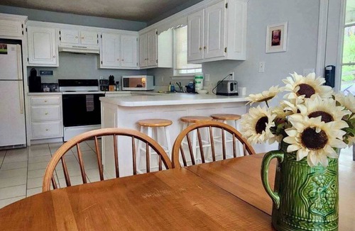 Lookout Mountain House | Family Covenant Cottage, Outdoor dining, Quiet !