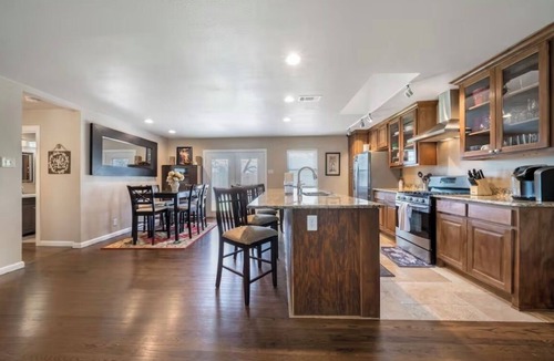 Farmers Branch House | Family & Dog Friendly Home in the Heart of Dallas