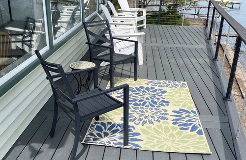 Town of Torrey Cottage | Family/Dog Friendly cottage on Seneca Lake @ Long Point Beach with awesome views