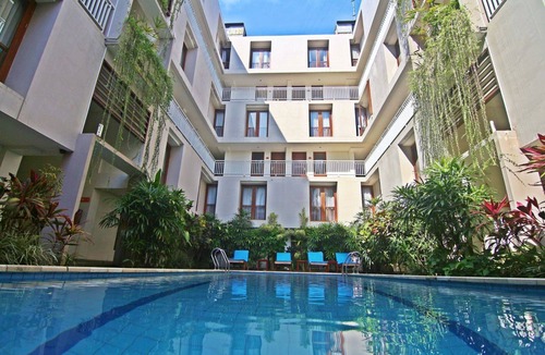 Sunset Road Apartment | Family Duplex Apt. in Legian 5 mins ride to Double Six Beach