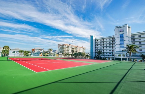 Banana River Estates Condo | Family Escape | Oceanfront Condo + Pool Access