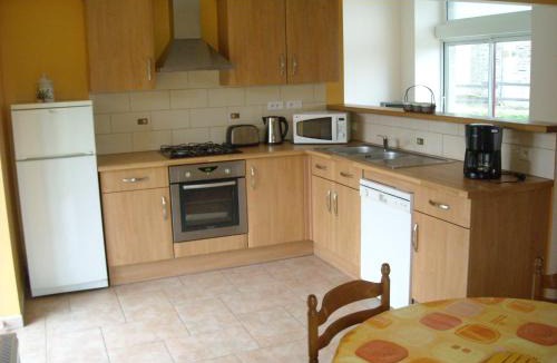 Isigny-le-Buat House | Family Escape with Terrace