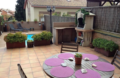 Sant Vicenc de Montalt House | Family-Friendly Holiday Home with private pool Near Barcelona