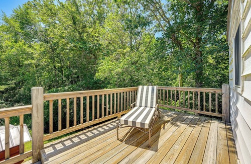 Fancy Gap Cottage | Family Fancy Gap Cottage w/Deck - Pets Welcome!