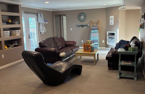 Strasburg Other | Family farm stay in a walkout basement