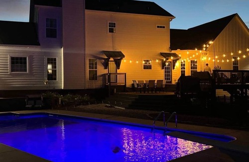 Greenbrier House | Family favorite located just 25 miles from Nashville-Pool, Fire-pit, Arcade Game