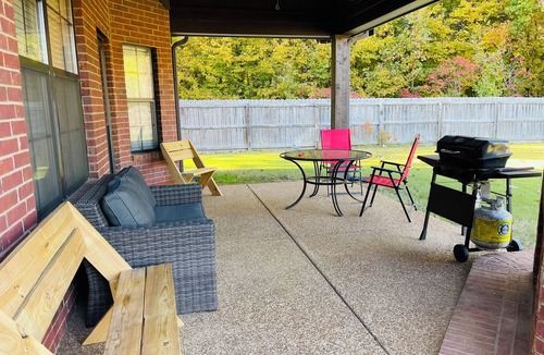 Ellendale House | Family Favorite Near Memphis.