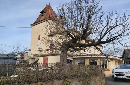 Saint-Antonin Noble Val House | Family relaxation in the countryside" The pigeon house and its lake". Varied activities!