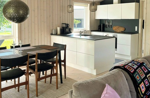 Nykøbing House | Family-friendly home near child-friendly beach