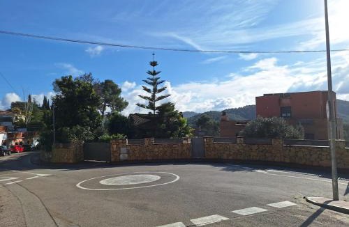 Castellvi de Rosanes House | Family-friendly house 20' from Barcelona