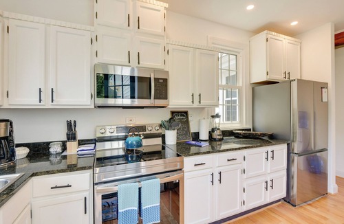 Chesapeake Beach House | Family-Friendly Chesapeake Beach House with Deck!