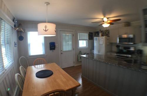 South Beach Haven House | >Family Friendly 3 bd 2 bth home S Beach Haven near beach and park