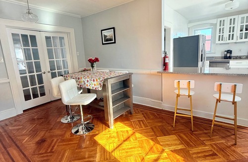 Belleville Apartment | Family- Friendly 3 Bedroom Apartment, Great Location.