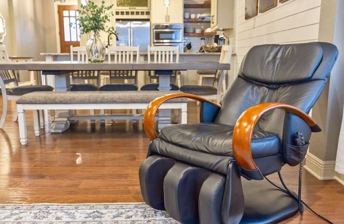 Conroe House | Family-Friendly 4BR Home with Game Room and Covered Patio