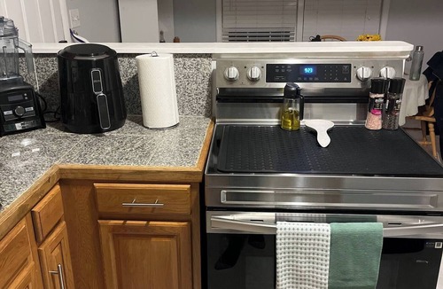 Columbus House | Family-Friendly 4BR – Spacious, Comfortable & Work-Ready