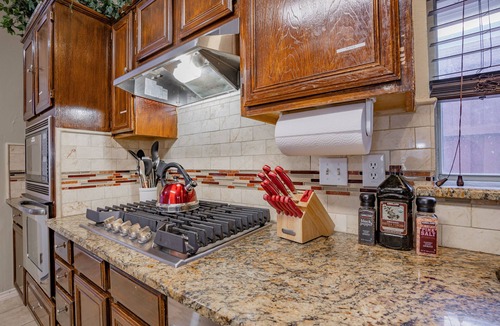 Allen House | Family Friendly 5-Bedroom w/Pool