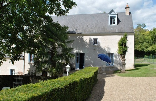 Blere Cottage | Family-friendly accommodation in historic mill with garden