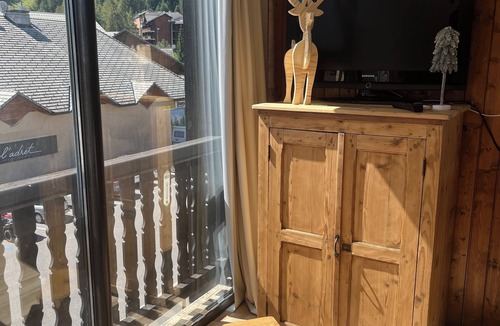 La Joue du Loup Apartment | Family-friendly apartment at the foot of the slopes and in the village